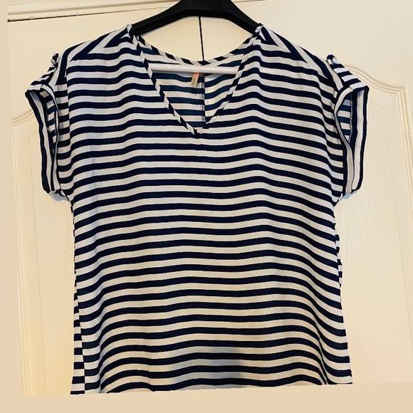 Tops - Stripped Blouse
